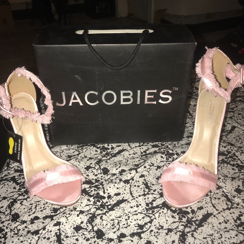 Jacobies heeled sandels
